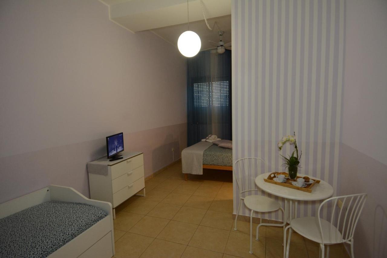 Couette-café Stazione